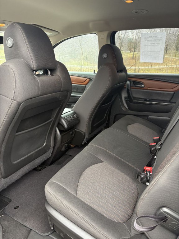 2015 Chevrolet Traverse Image 6