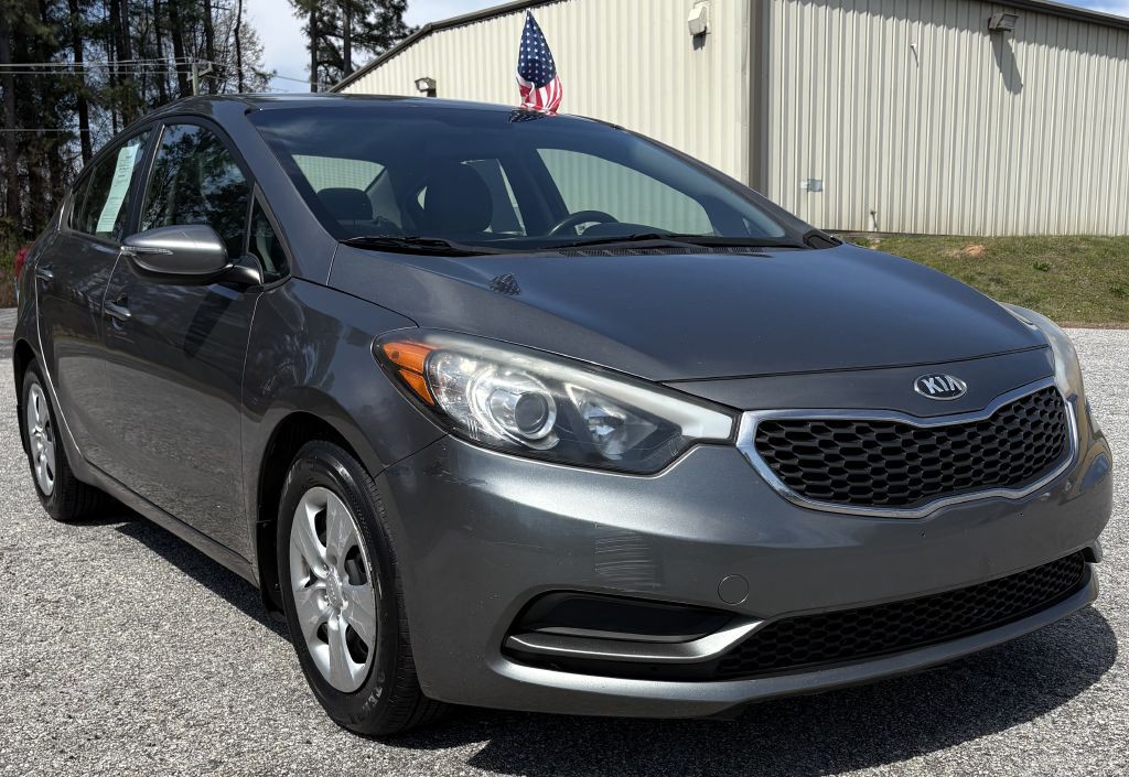2016 Kia Forte Image 2