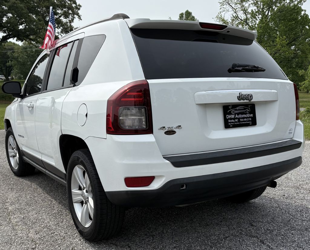 2016 Jeep Compass Image 4