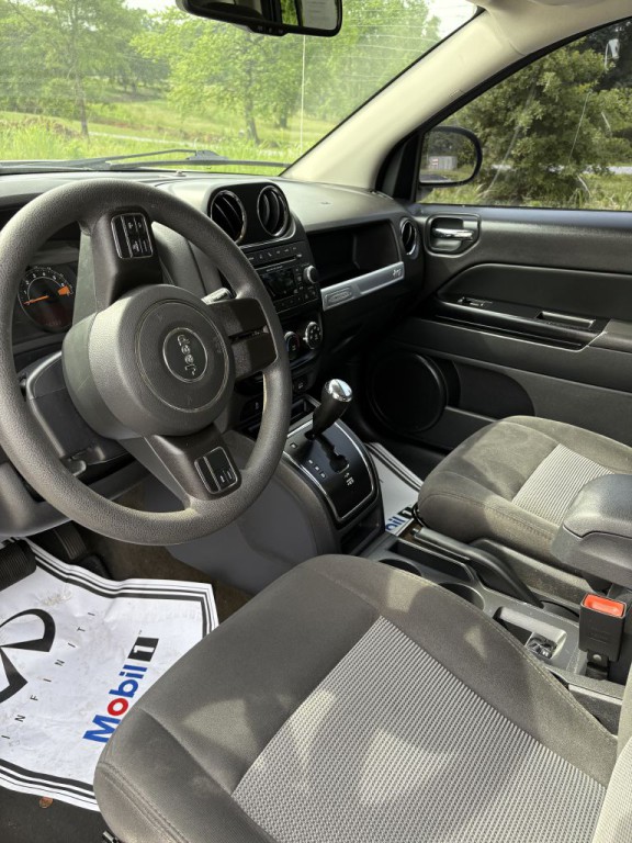 2016 Jeep Compass Image 5