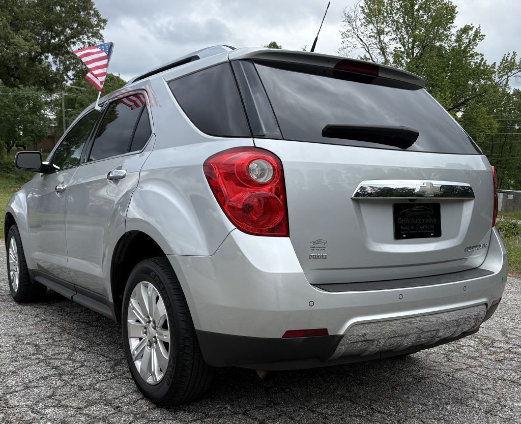 2010 Chevrolet Equinox Image 4