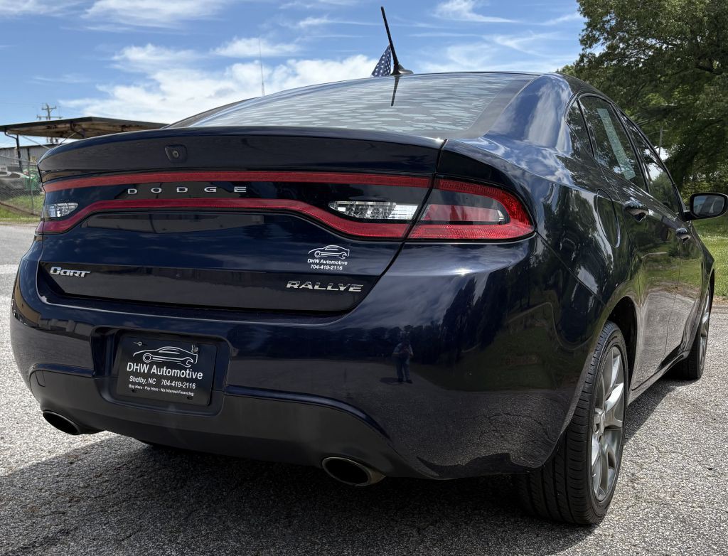 2015 Dodge Dart Image 3