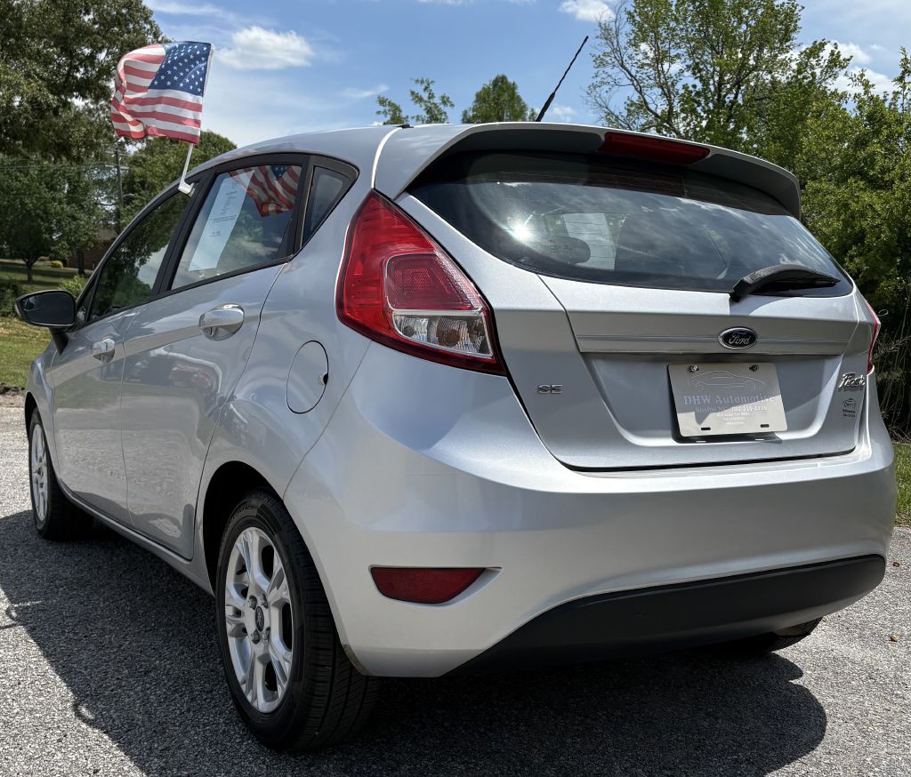 2016 Ford Fiesta Image 4