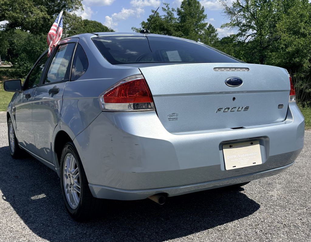 2008 Ford Focus Image 4