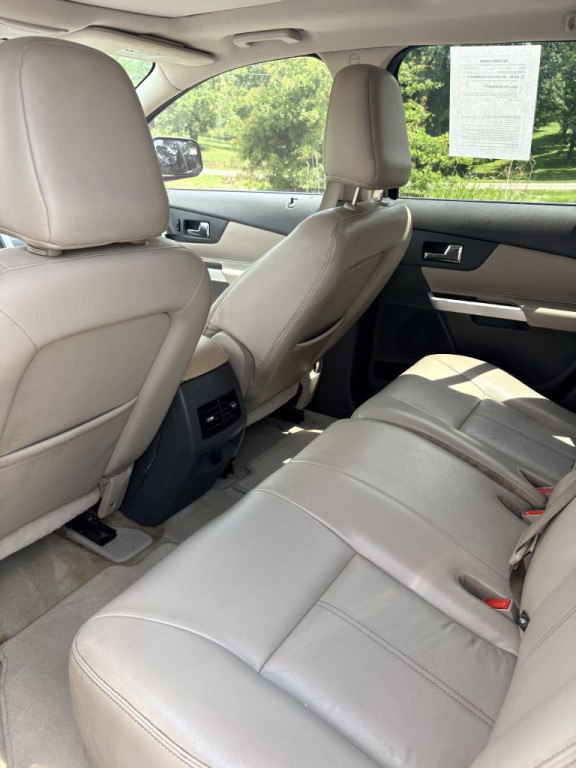 2011 Ford Edge Image 6