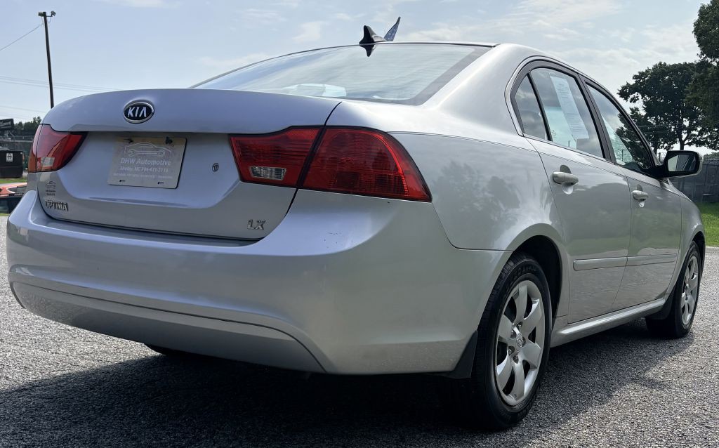 2009 Kia Optima Image 3