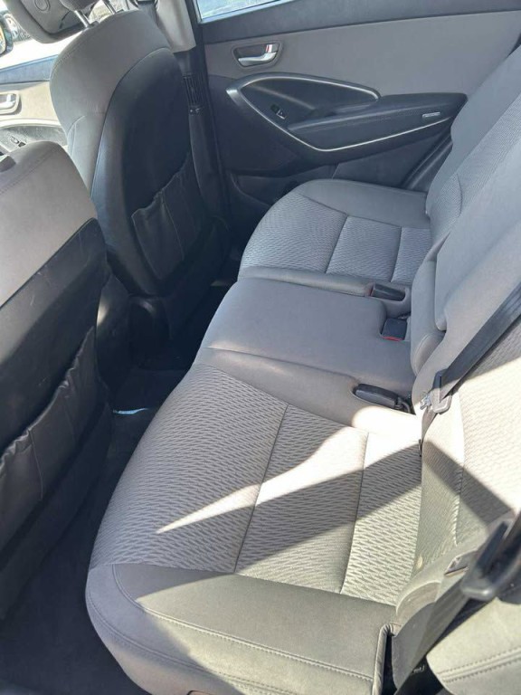 2017 Hyundai Santa Fe Sport Image 3