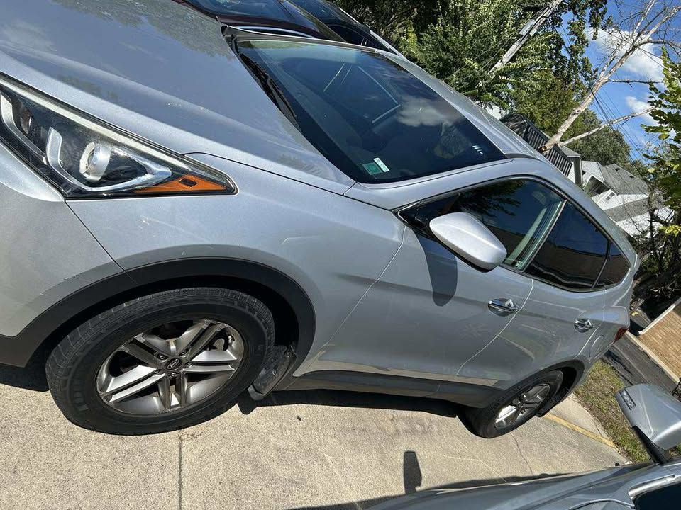 2017 Hyundai Santa Fe Sport Image 4
