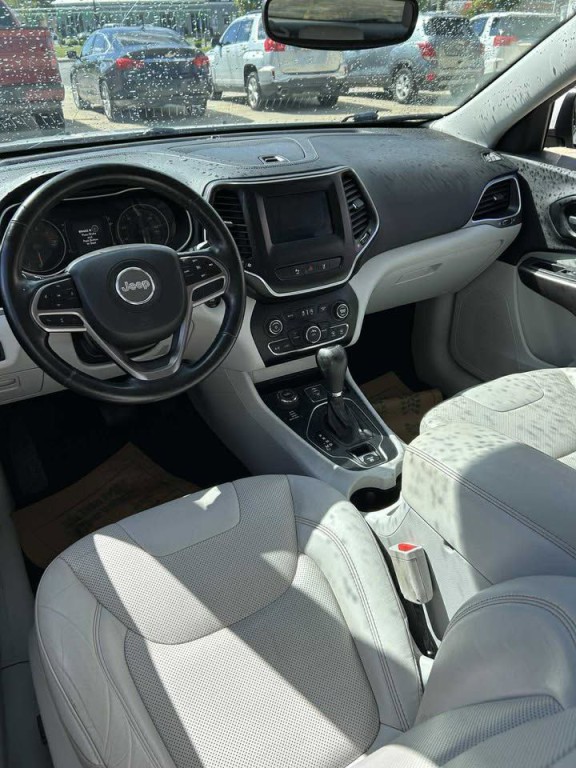 2021 Jeep Cherokee Image 3