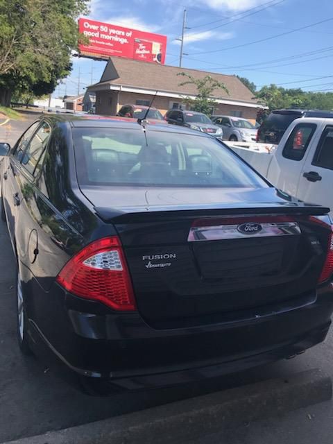 2012 Ford Fusion Image 2