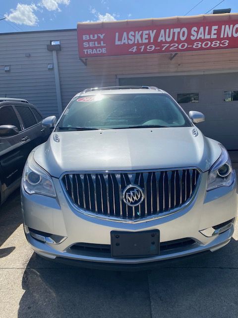 2015 Buick Enclave Image 1