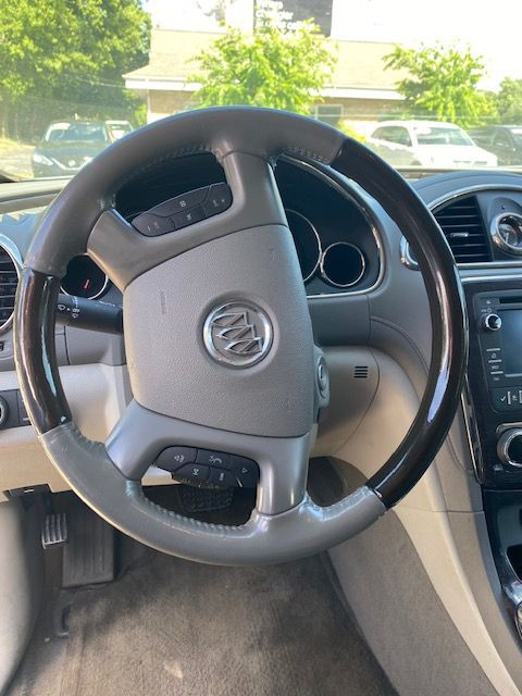 2015 Buick Enclave Image 8