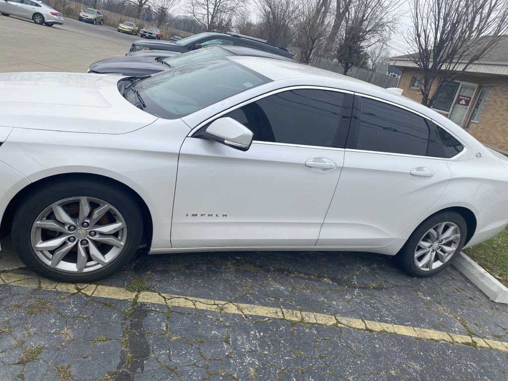 2016 Chevrolet Impala Image 2