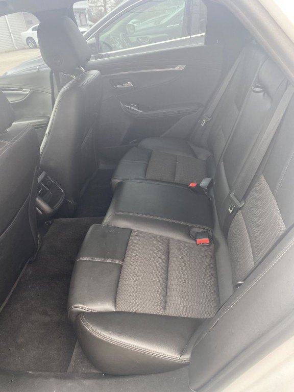 2016 Chevrolet Impala Image 5