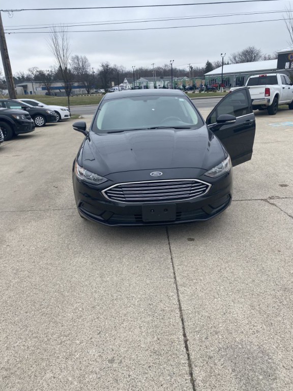2017 Ford Fusion Image 4