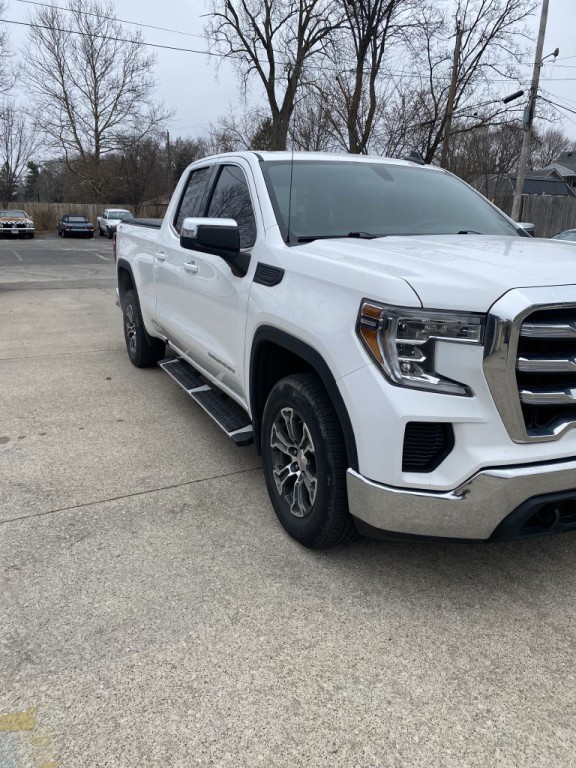 2020 GMC Sierra Image 8