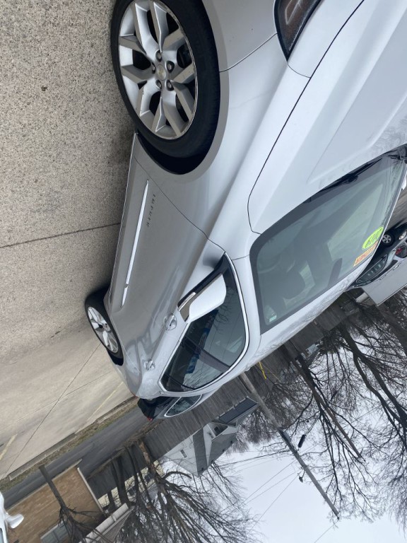 2019 Chevrolet Impala Image 2