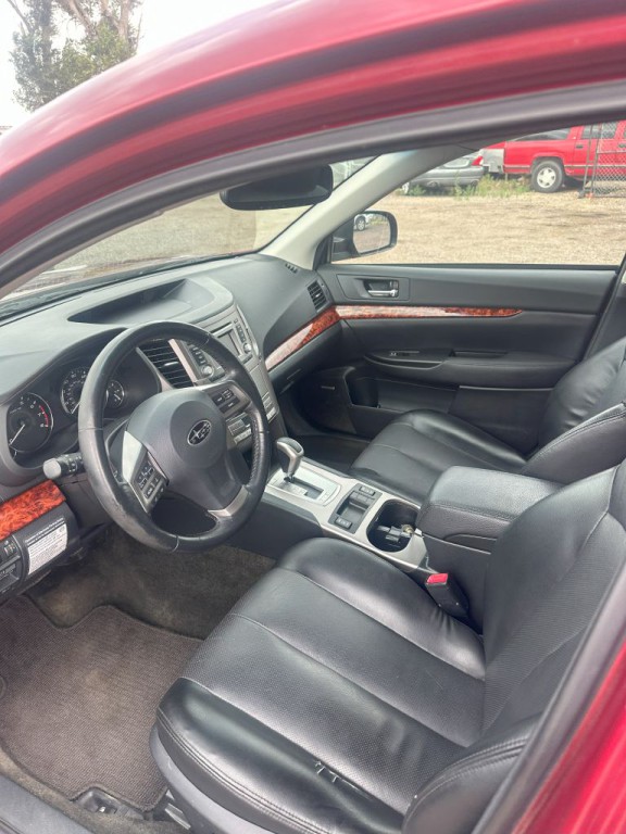 2012 Subaru Outback Image 9