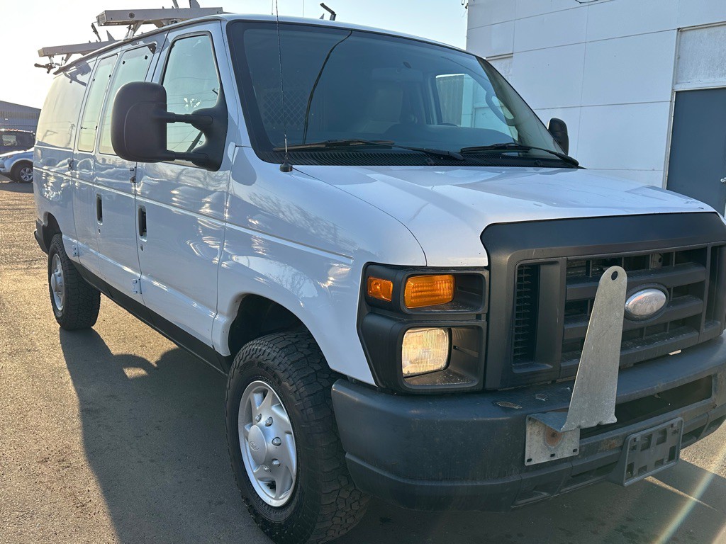 2014 Ford Econoline Image 6
