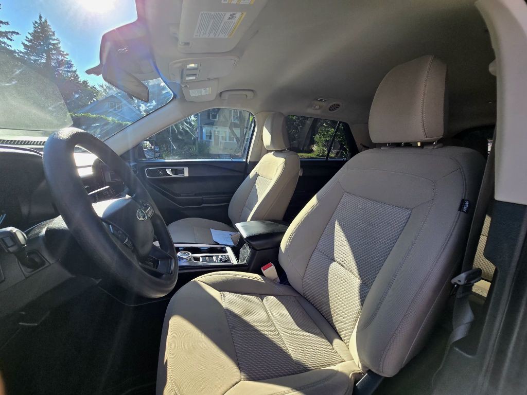 2022 Ford Explorer Image 16