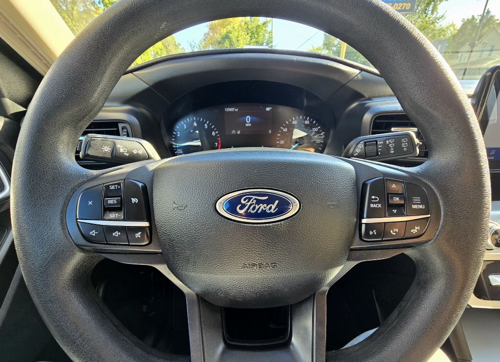 2022 Ford Explorer Image 17