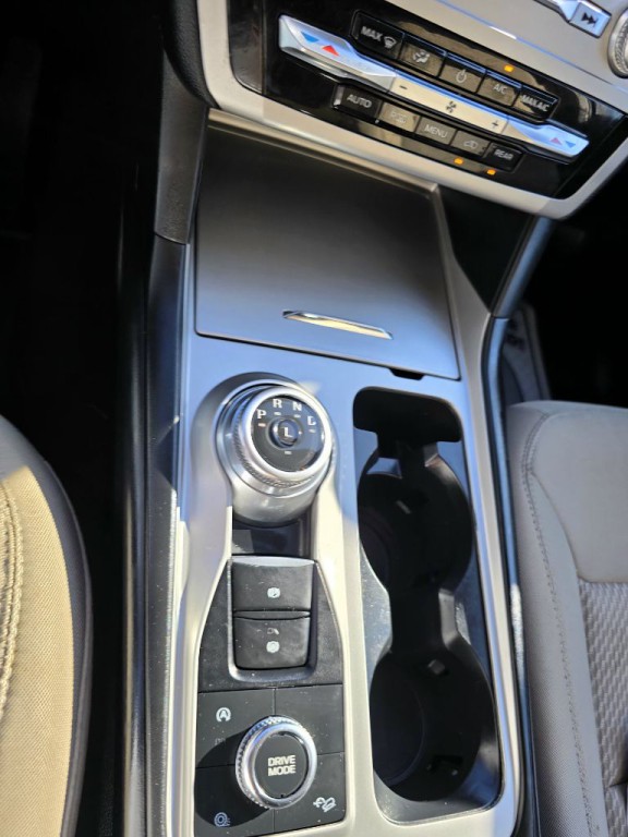 2022 Ford Explorer Image 20