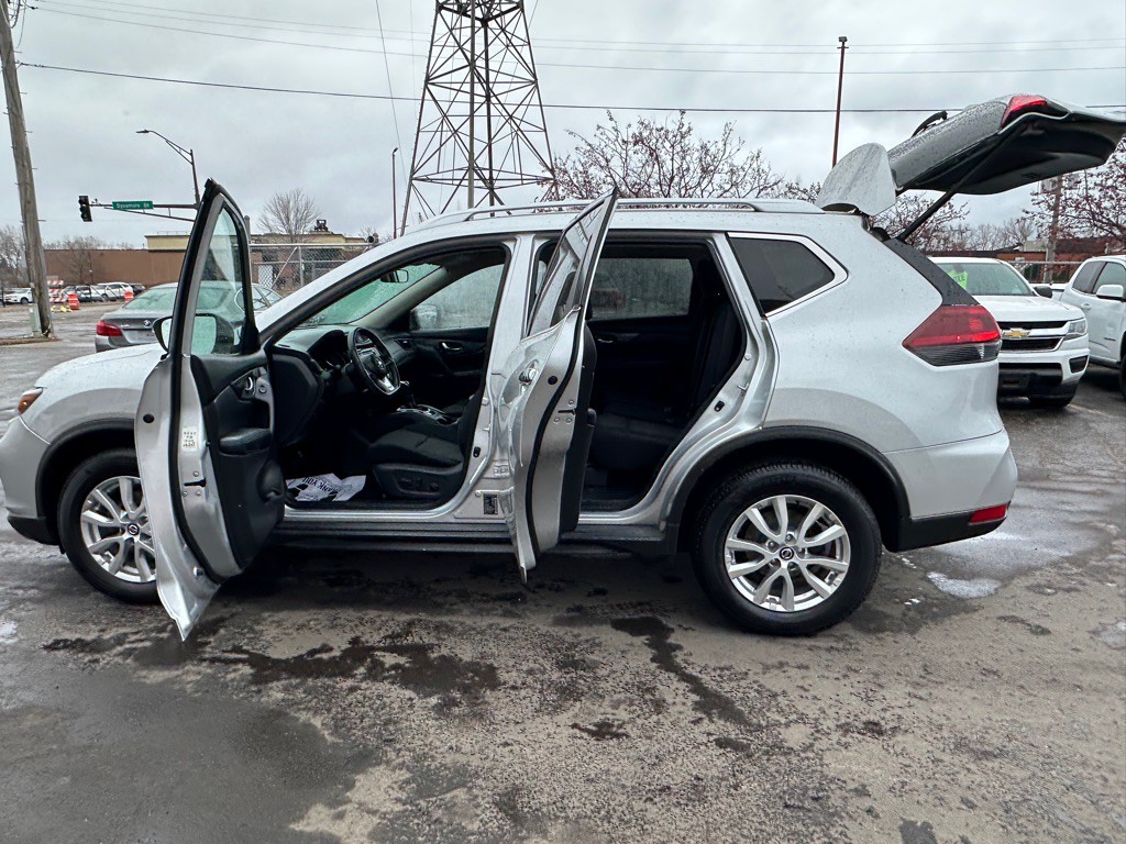 2018 Nissan Rogue Image 5