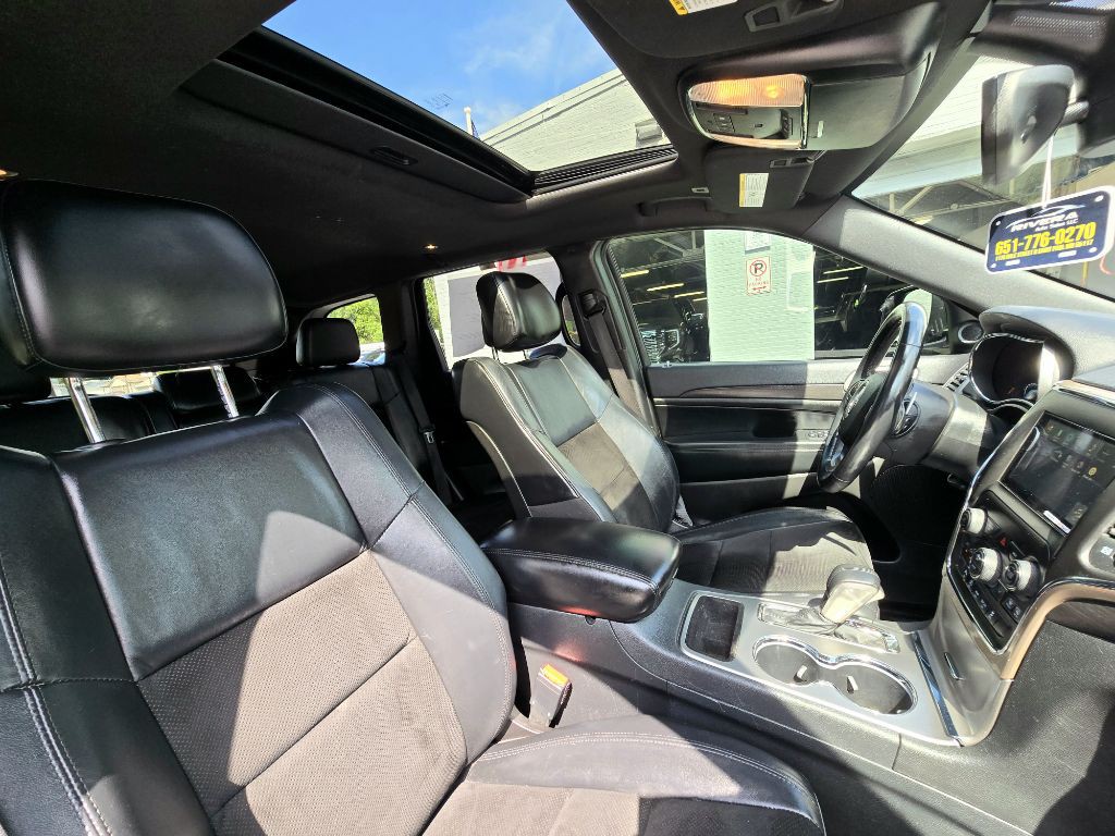 2017 Jeep Grand Cherokee Image 10