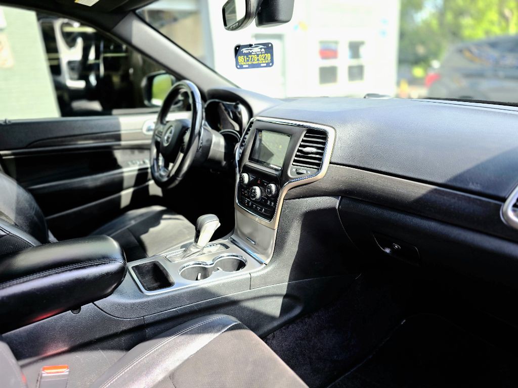 2017 Jeep Grand Cherokee Image 9