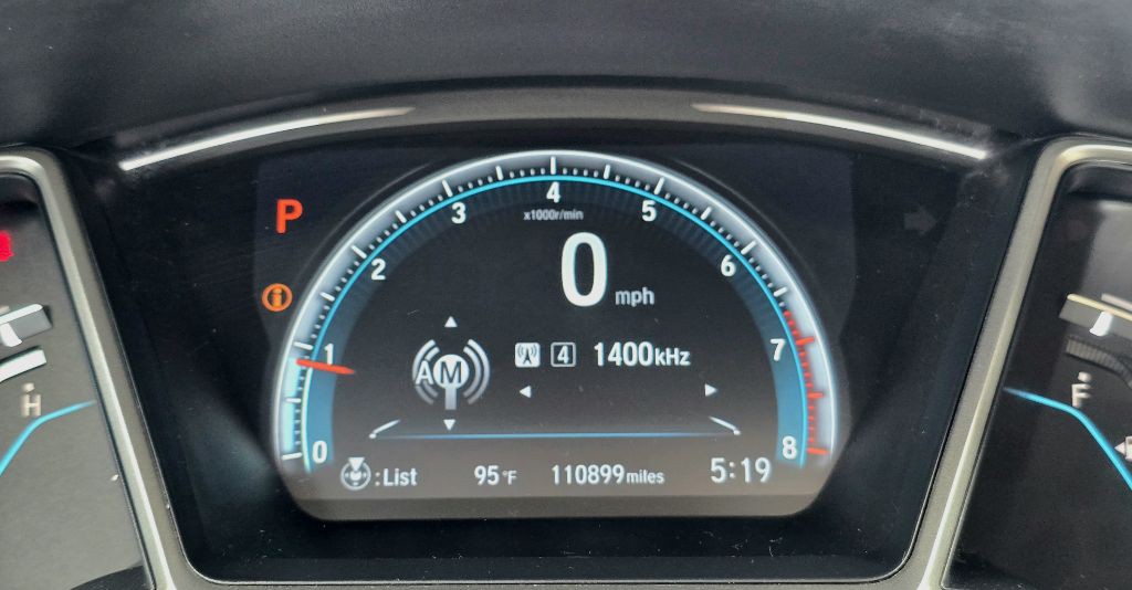 2016 Honda Civic Image 16