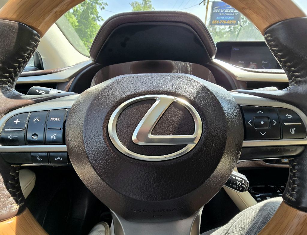 2016 Lexus RX Image 18