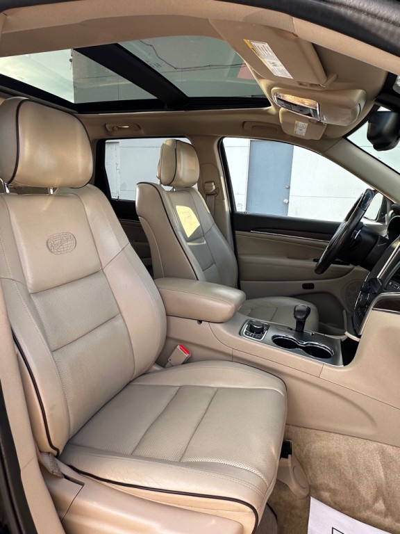 2015 Jeep Grand Cherokee Image 11