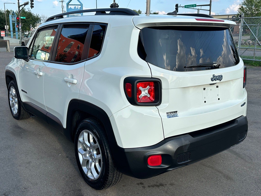2016 Jeep Renegade Image 3