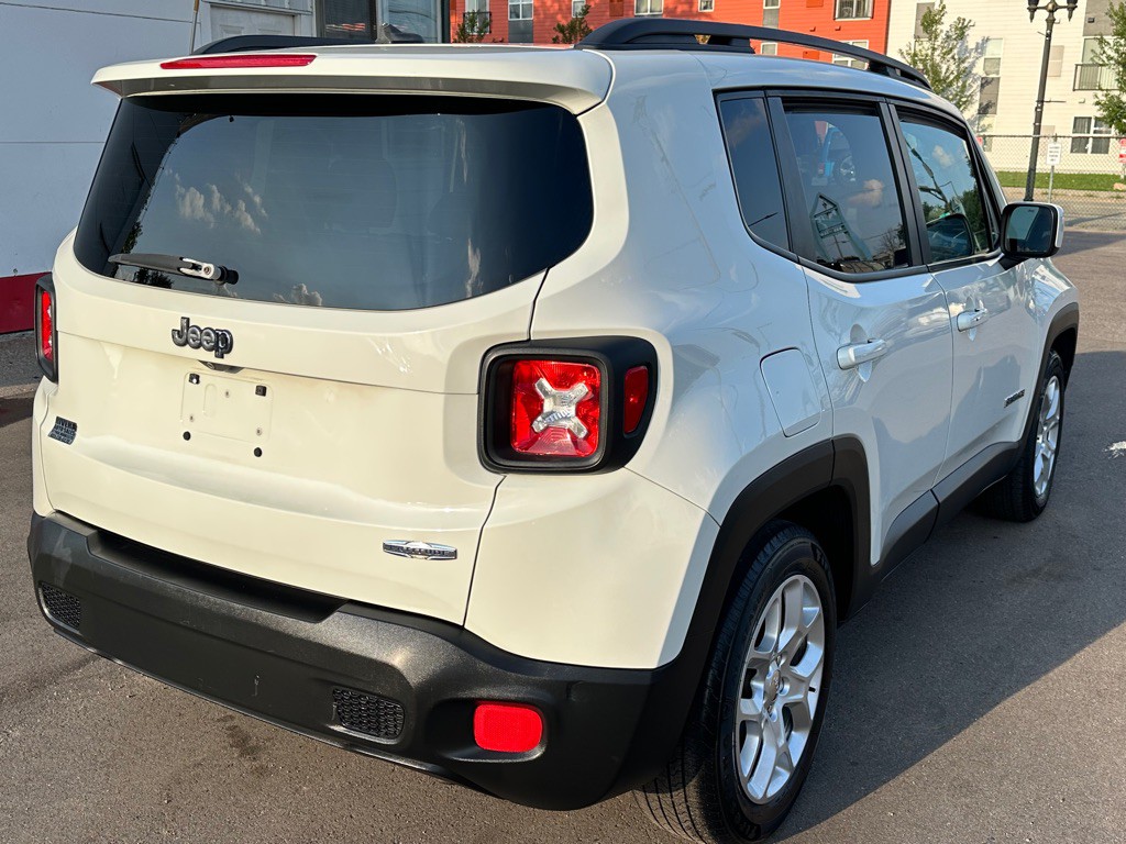 2016 Jeep Renegade Image 4