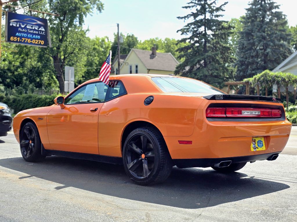 2012 Dodge Challenger Image 4
