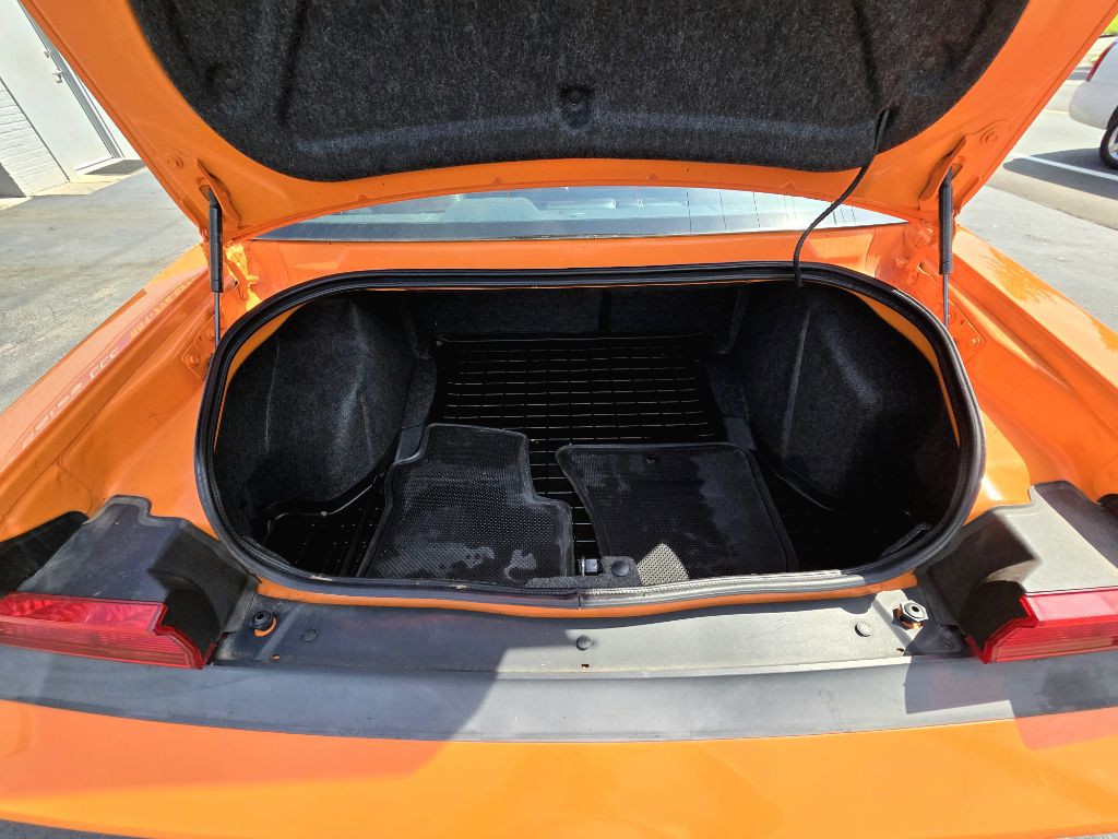 2012 Dodge Challenger Image 19