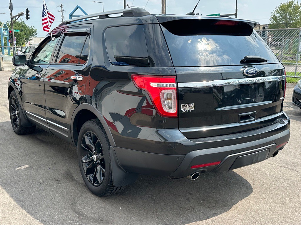 2013 Ford Explorer Image 3