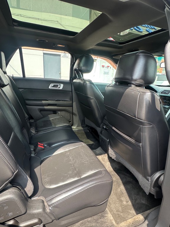 2013 Ford Explorer Image 10
