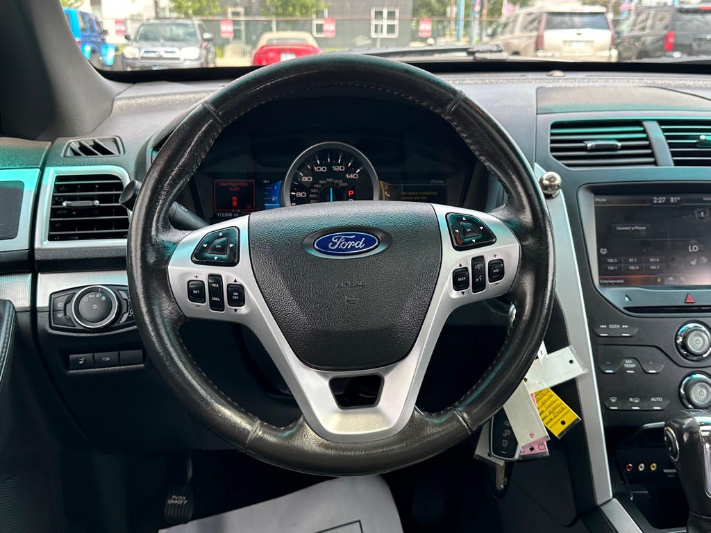 2013 Ford Explorer Image 13