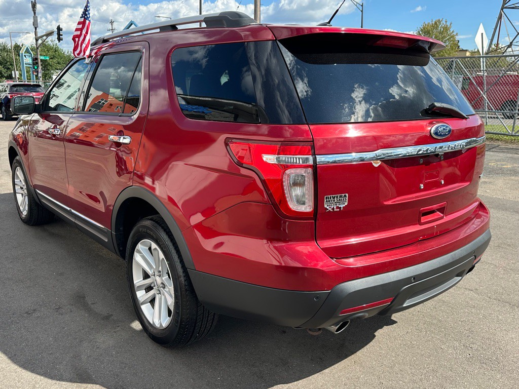 2014 Ford Explorer Image 3