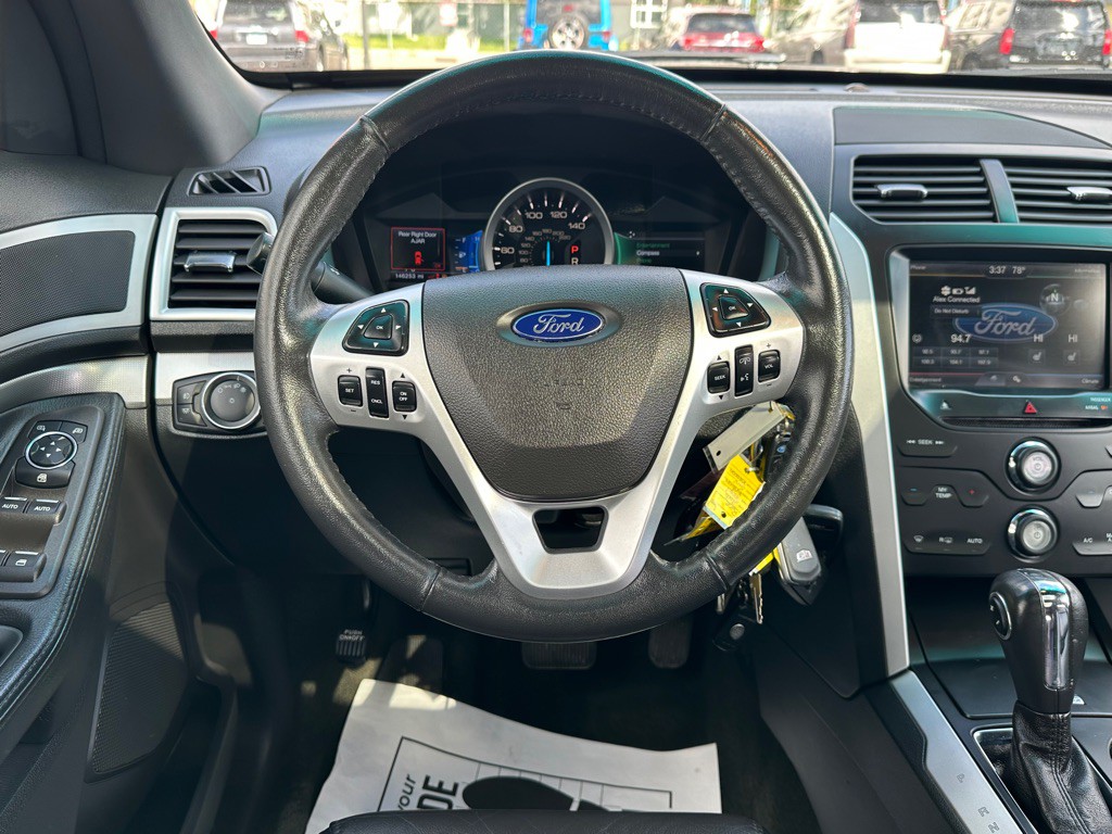 2014 Ford Explorer Image 12