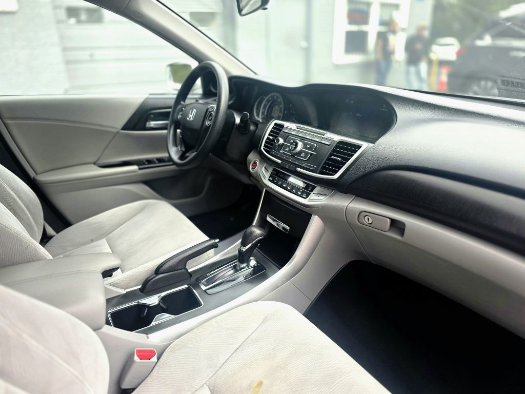 2014 Honda Accord Image 9