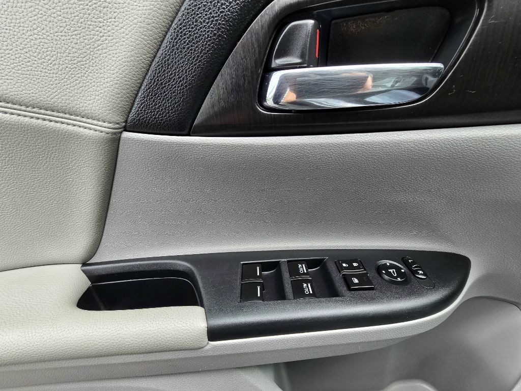 2014 Honda Accord Image 13