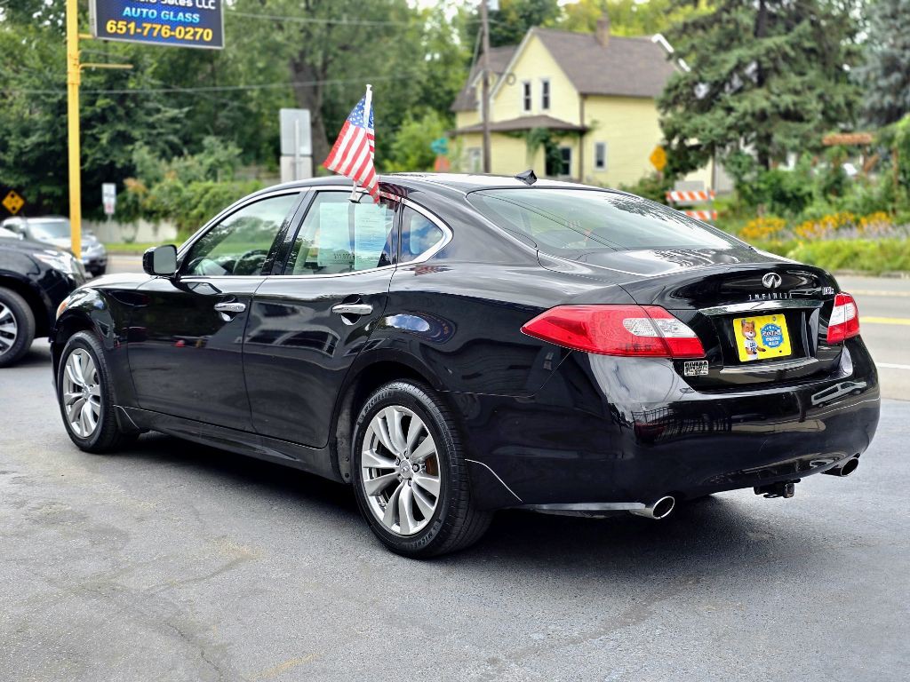 2012 INFINITI M37 Image 2
