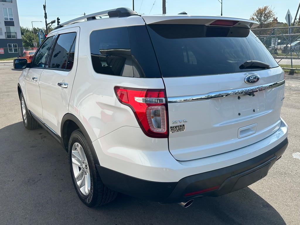2014 Ford Explorer Image 3