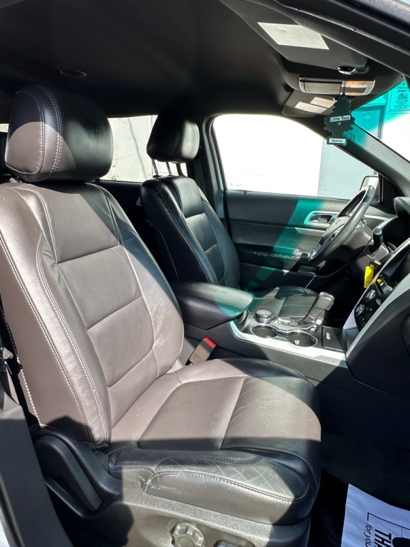 2014 Ford Explorer Image 11
