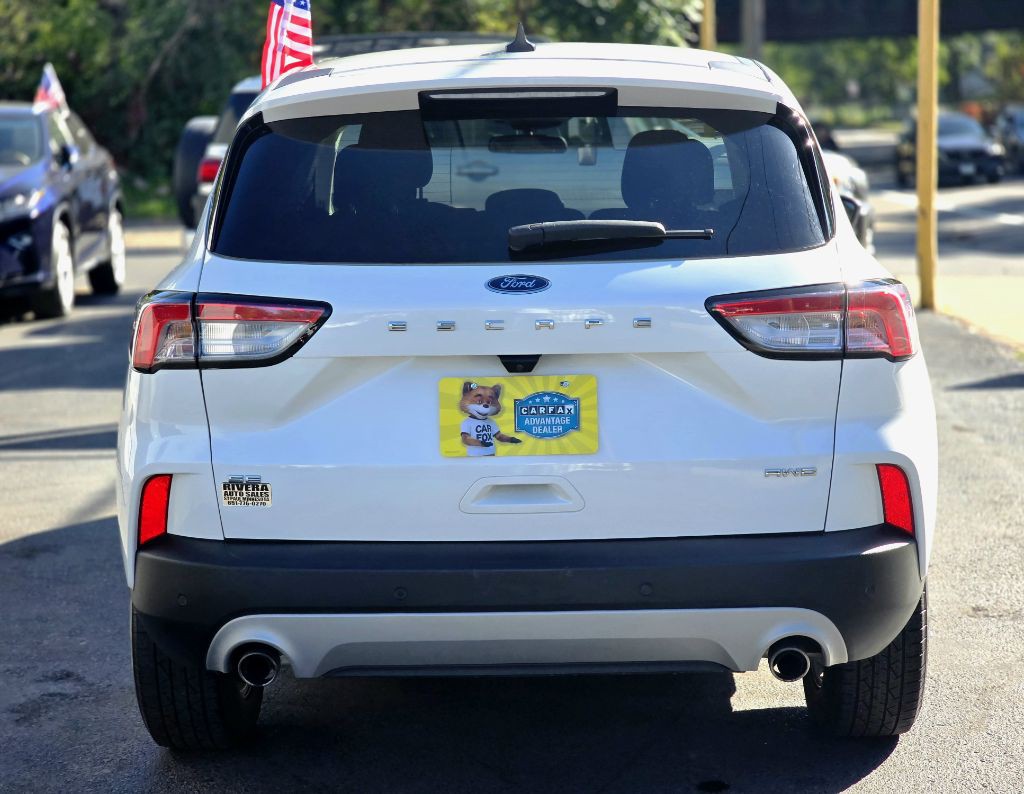 2022 Ford Escape Image 4