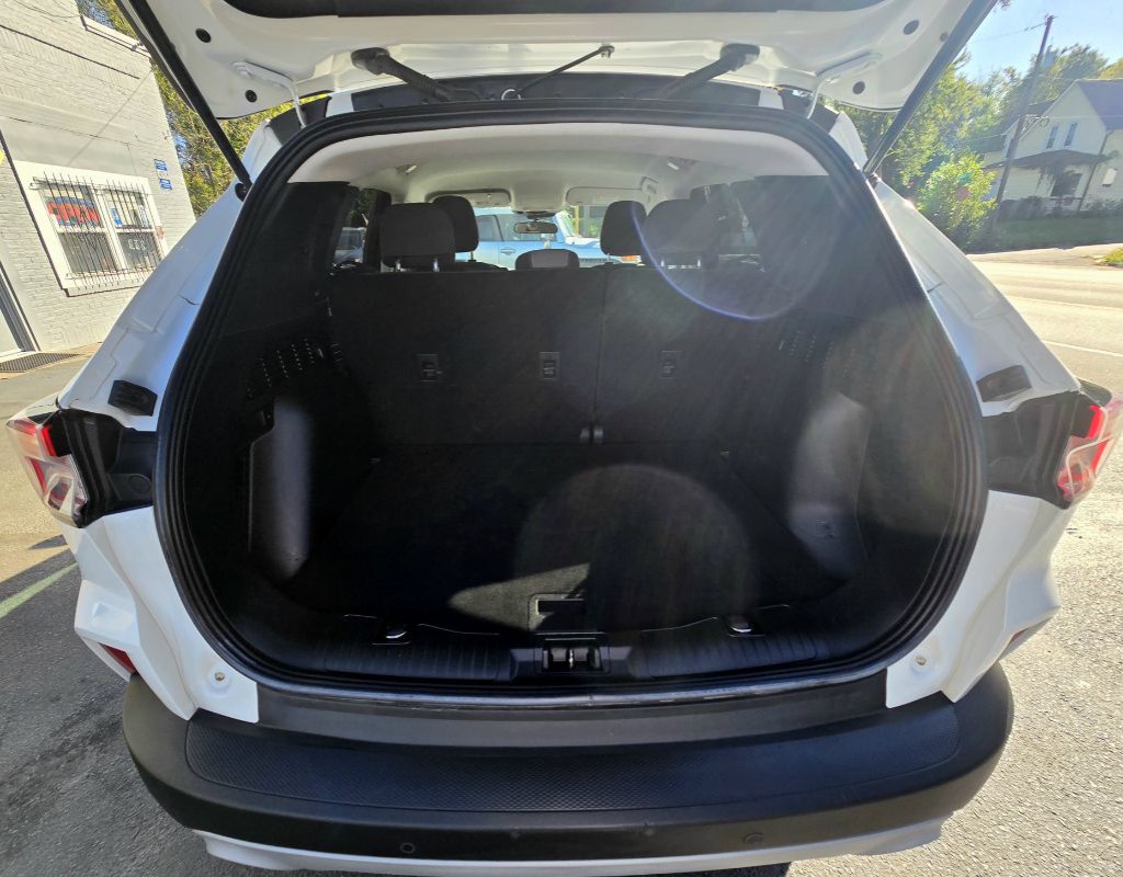 2022 Ford Escape Image 12