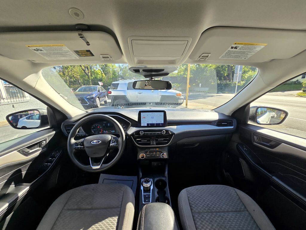 2022 Ford Escape Image 13
