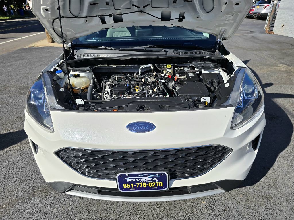 2022 Ford Escape Image 17
